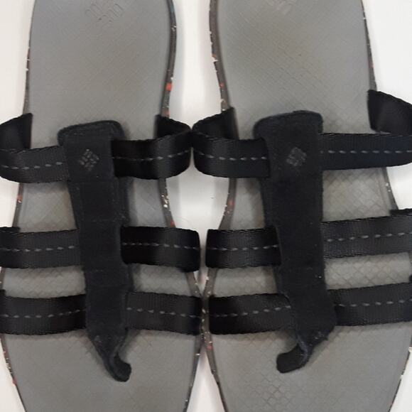 Womens Sz 7 Black Strappy Thong Lightweight Flat Columbia Sandals - Picture 6 of 7